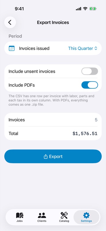Export Invoices screen with period, options and invoice total